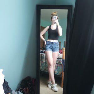 American Eagle Mid Rise Shorts Size 6